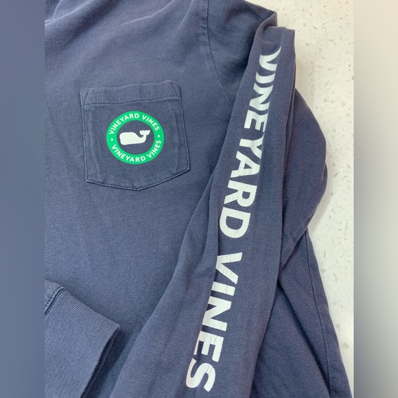 Vineyard Vines Boys Long Sleeve T-Shirt Hooded - Picture 5 of 11